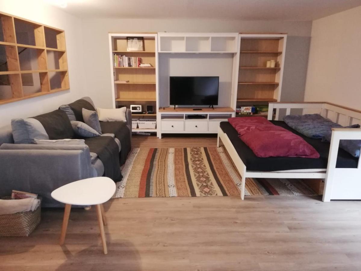 Apartment Heddesheim ภายนอก รูปภาพ
